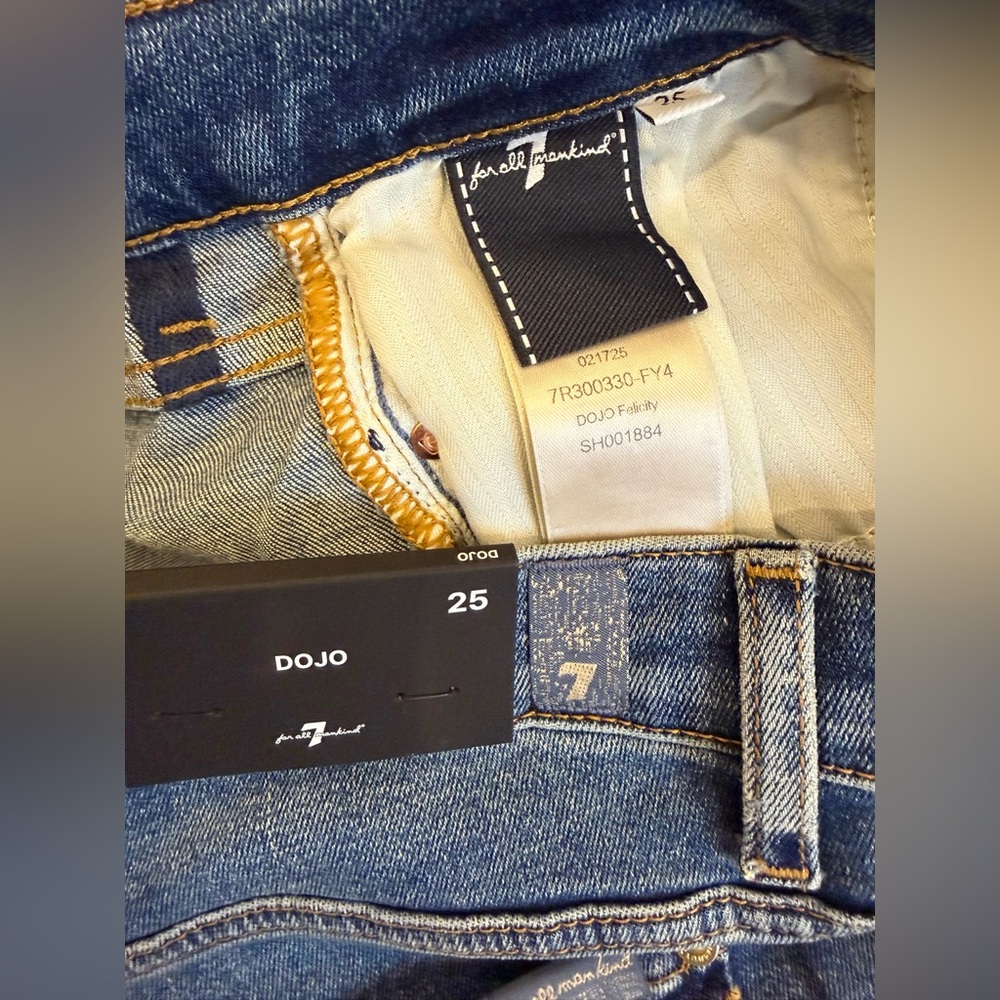 Long! 7 For All Mankind Dojo Original Jeans Women Flare Leg Trousers NWT Size 25 - Picture 10 of 13